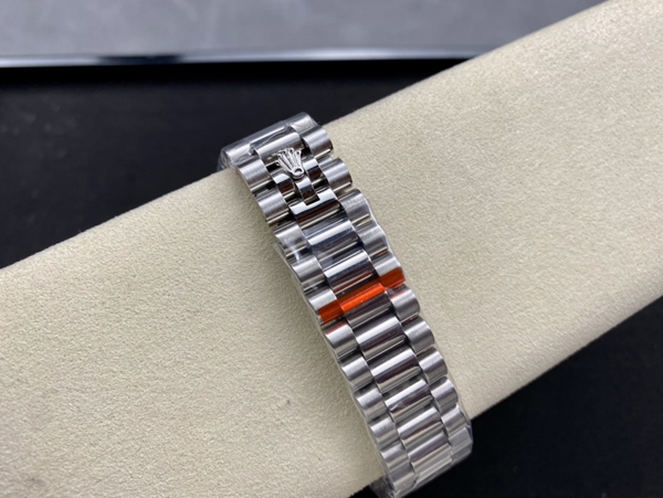 激安ロレックス着用イメージ